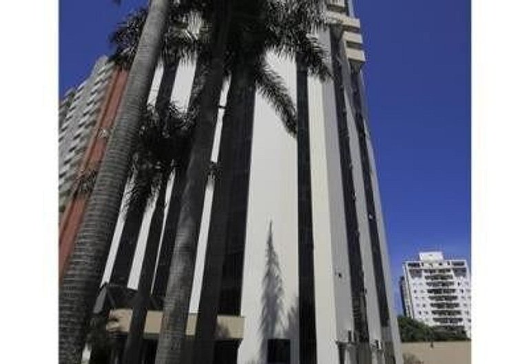 Flat Bienal Ibirapuera UH403