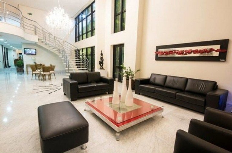 Apart-Hotel Próximo Metrô c/ garagem UH 1011