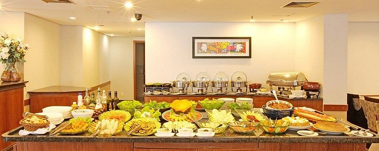 Hotel Live & Lodge - Borges Lagoa 1179 - UH1003