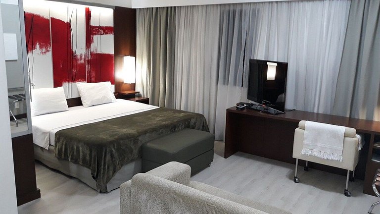 Flat International Av. Ibiraquera, 2534 ⭐⭐⭐⭐ UH815