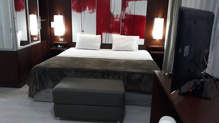 Flat International Av. Ibiraquera, 2534 ⭐⭐⭐⭐ UH815