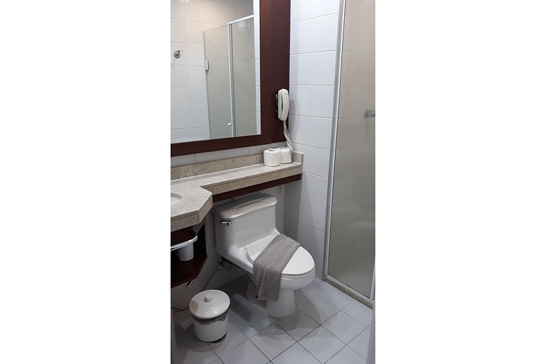 Flat International Av. Ibiraquera, 2534 ⭐⭐⭐⭐ UH815