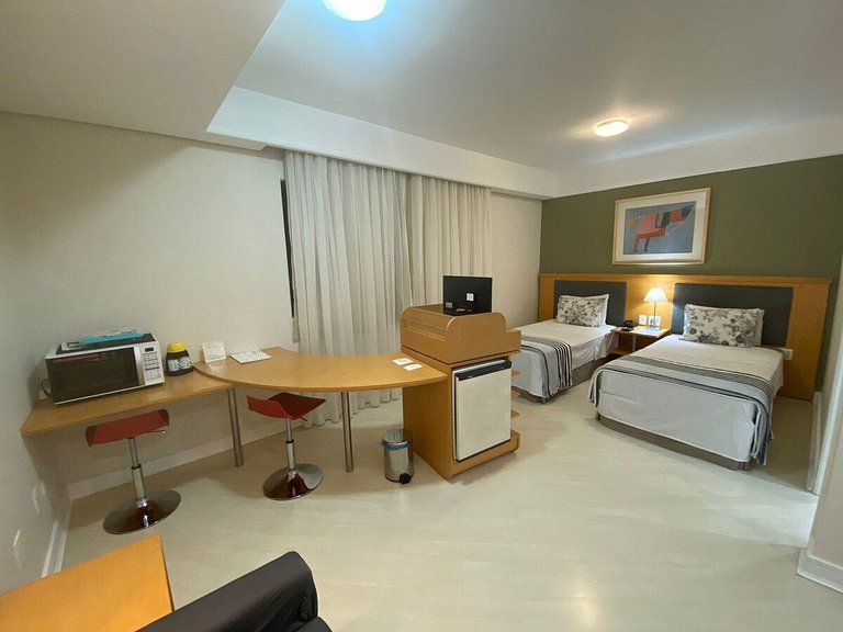 Flat Bienal Suítes Ibirapuera UH607