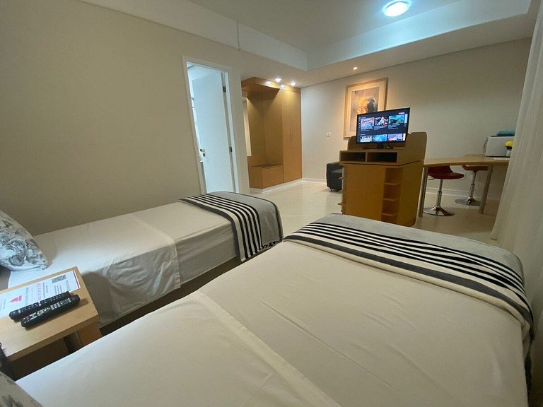 Flat Bienal Suítes Ibirapuera UH607