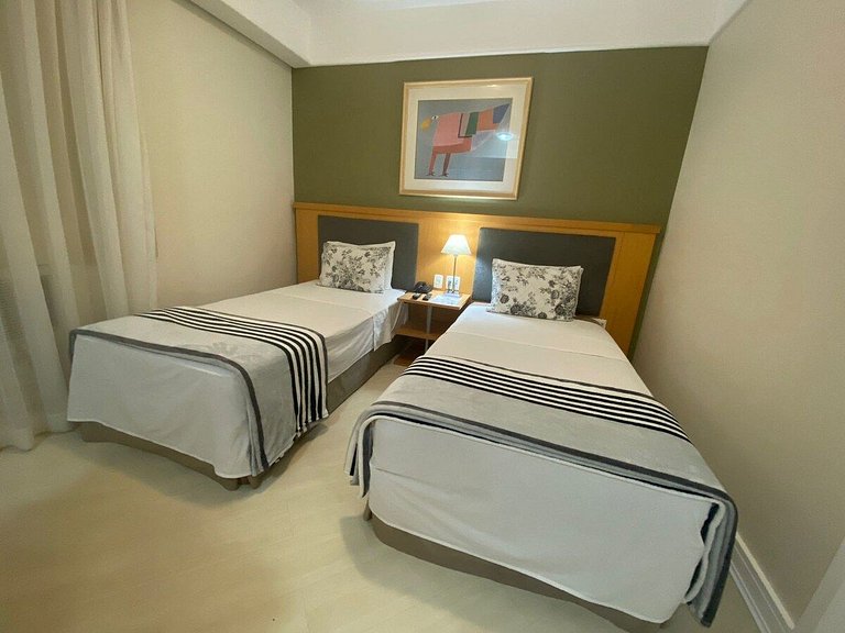 Flat Bienal Suítes Ibirapuera UH607