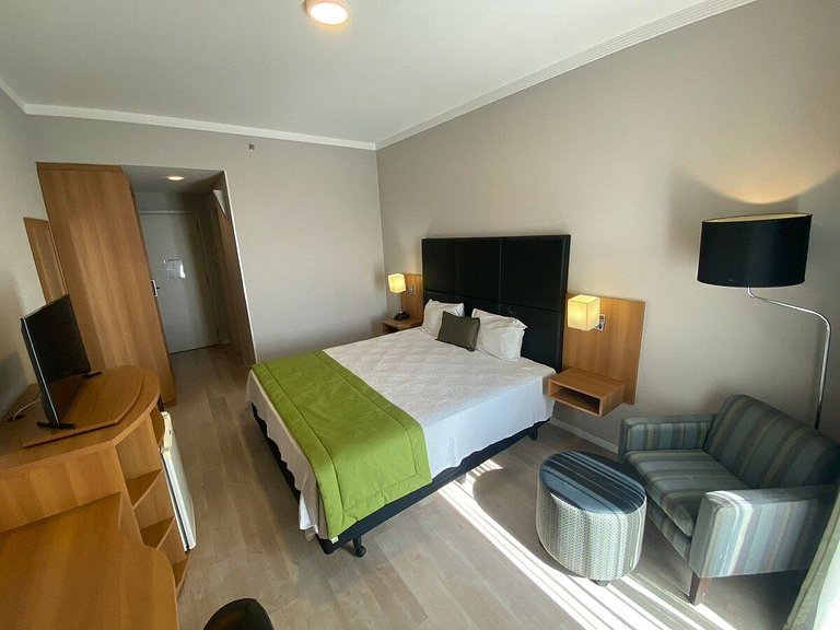 Flat Av. Sabia 825, Metro Moema -Av. Ibirapuera