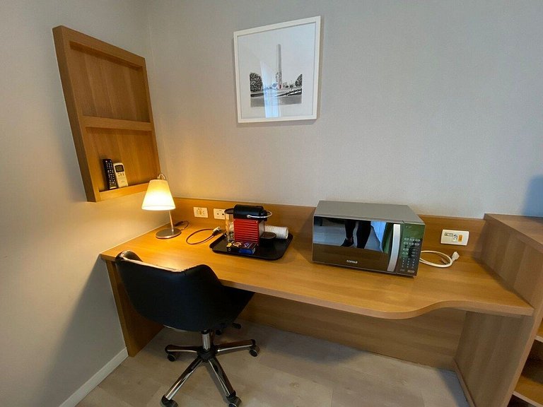 Flat Av. Sabia 825, Metro Moema -Av. Ibirapuera