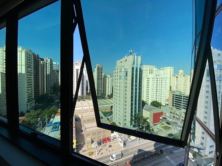 Flat Av. Ibirapuera 2534 c/ estacionamento UH1301