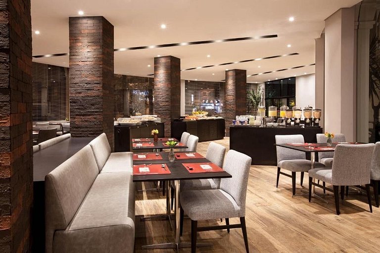 Flat International Av. Ibiraquera, 2534 ⭐⭐⭐⭐