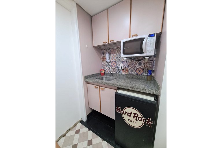 Flat Moema l limpeza e garagem - UH 1903