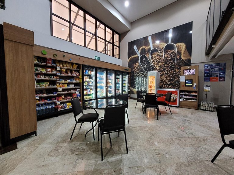 Estúdio QI Ibirapuera cozinha compacta e limpeza diária UH20