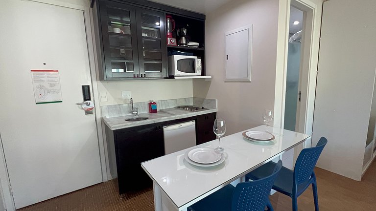 Flat Av. Ibirapuera 2534 c/ estacionamento UH1301