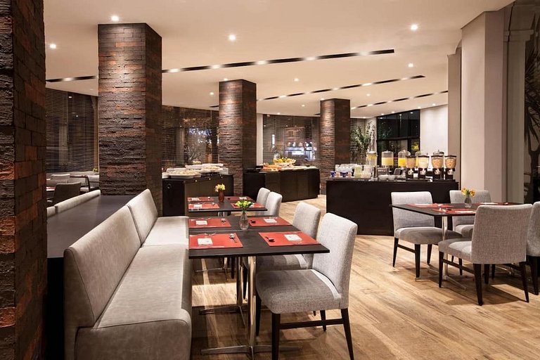 Flat International Av. Ibiraquera, 2534 ⭐⭐⭐⭐