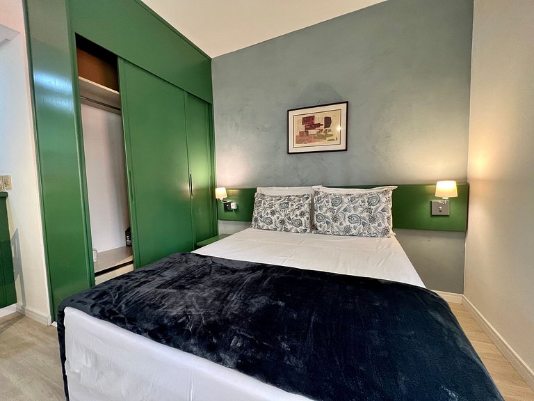 QI Flat Ibirapuera c/ manobrista e ar condicionado Moema UH1