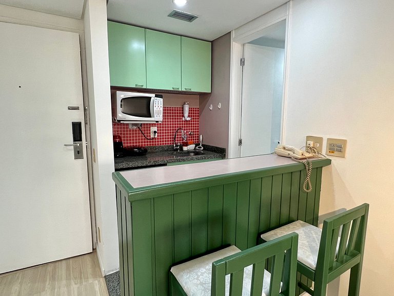 QI Flat Ibirapuera c/ manobrista e ar condicionado Moema UH1