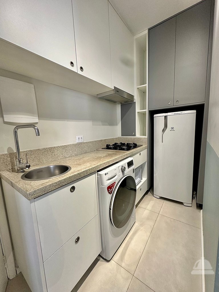 Studio Reformado ao lado Shopping Ibirapuera
