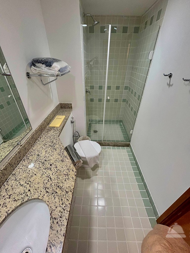 Hotel Live & Lodge - Borges Lagoa 1179 - UH1003