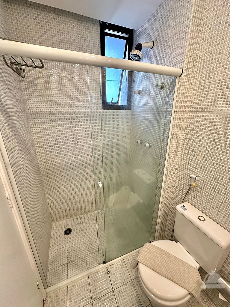 Flat Moderno Nações Unidas c/ Limpeza Diária e Rooftop