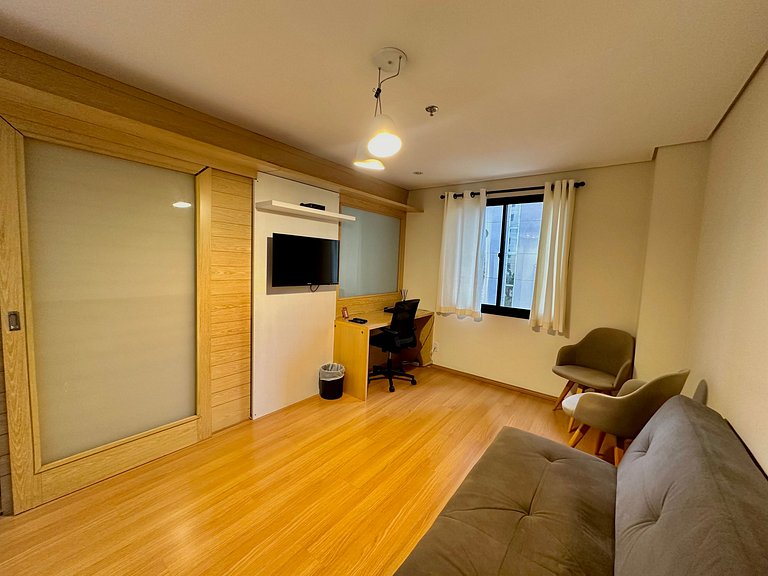 Flat Times Square Moema Jamaris 100 internet rápida - UH506