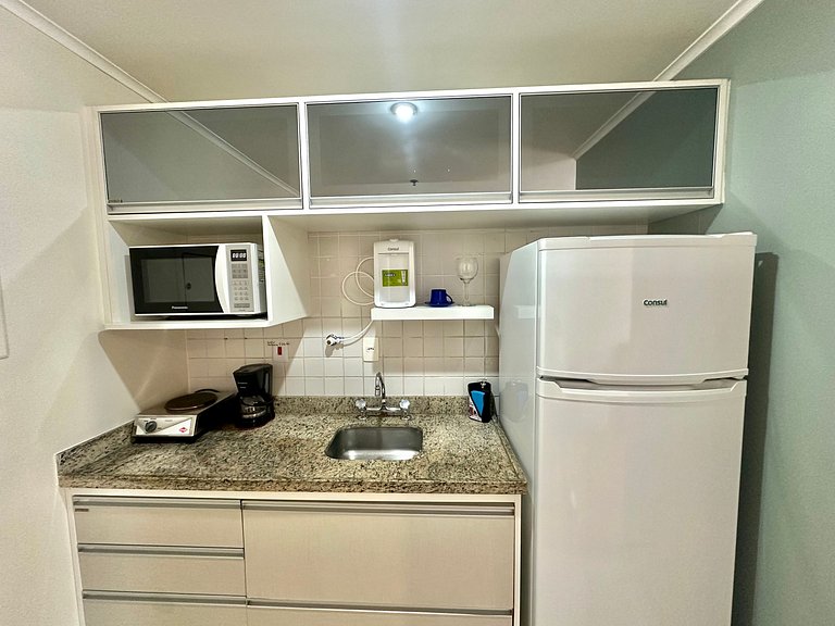 Flat Itaim Bibi vaga de garagem - UH1908