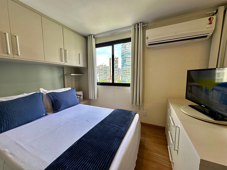 Flat Itaim Bibi vaga de garagem - UH1908