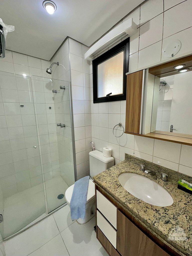 Flat Itaim Bibi vaga de garagem - UH1908