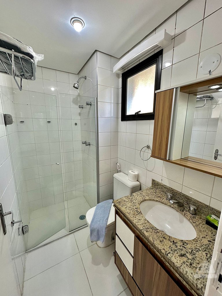 Flat Itaim Bibi vaga de garagem - UH1908