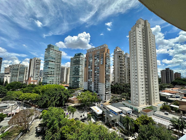 Flat Itaim Bibi vaga de garagem - UH1908