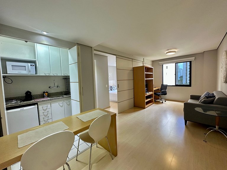 Flat Times Square Moema, Metrô e Airport Congonhas