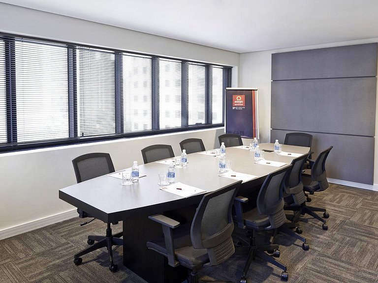 Flat Times Square Moema, Metrô e Airport Congonhas