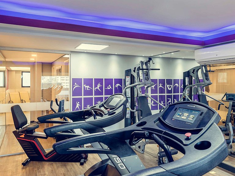 Flat Moderno Nações Unidas c/ Limpeza Diária e Rooftop