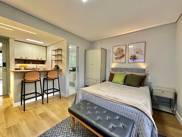 Flat sofisticado em Moema a 5 min. estação metrô e vaga de g