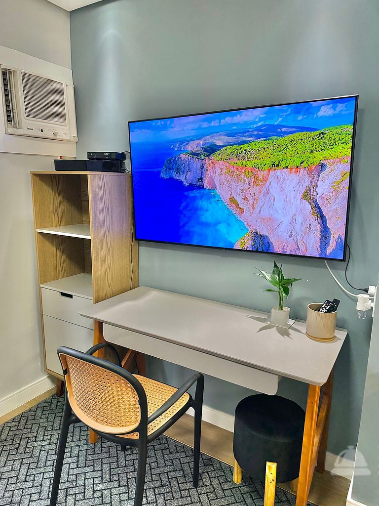 Flat sofisticado em Moema a 5 min. estação metrô e vaga de g