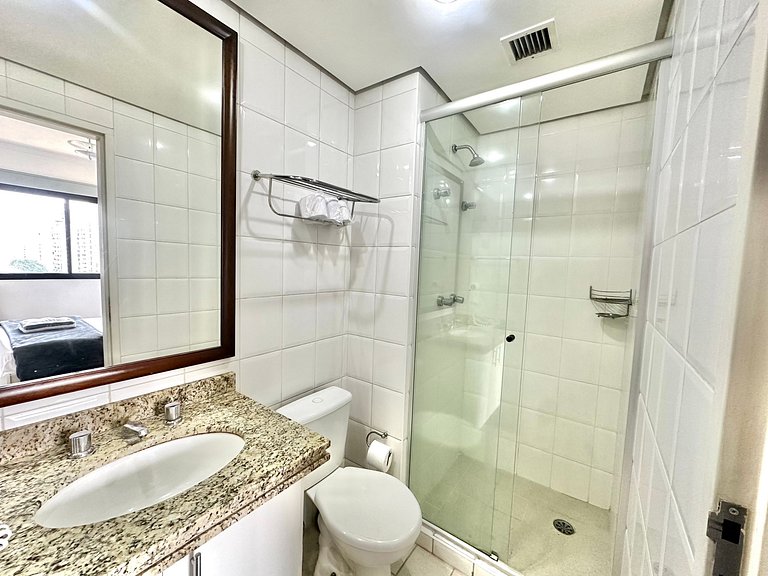 Apart-Hotel Próximo Metrô c/ garagem UH 1011