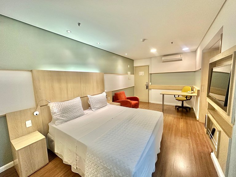 Flat Nações Unidas SP Limpeza Diária