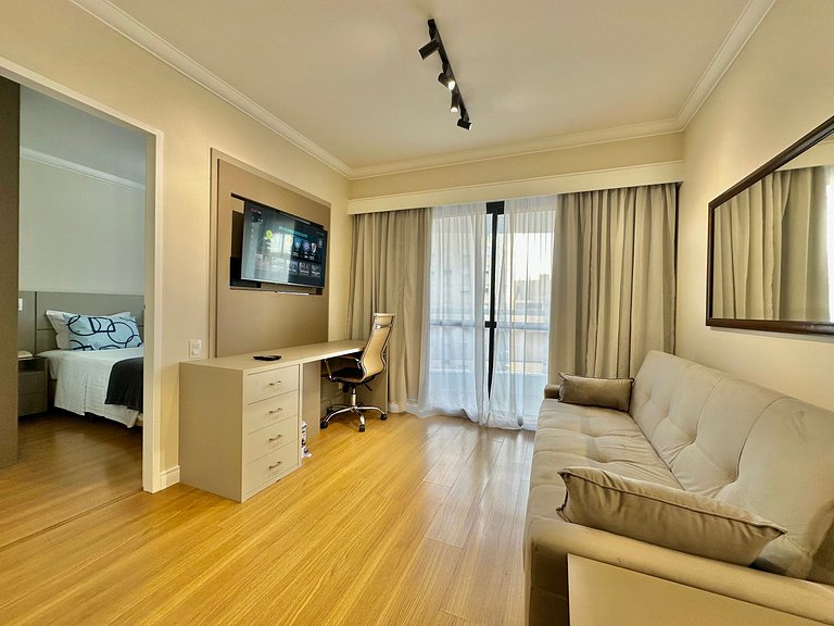 Flat Conforto Andar Alto c/ Varanda | The Palace