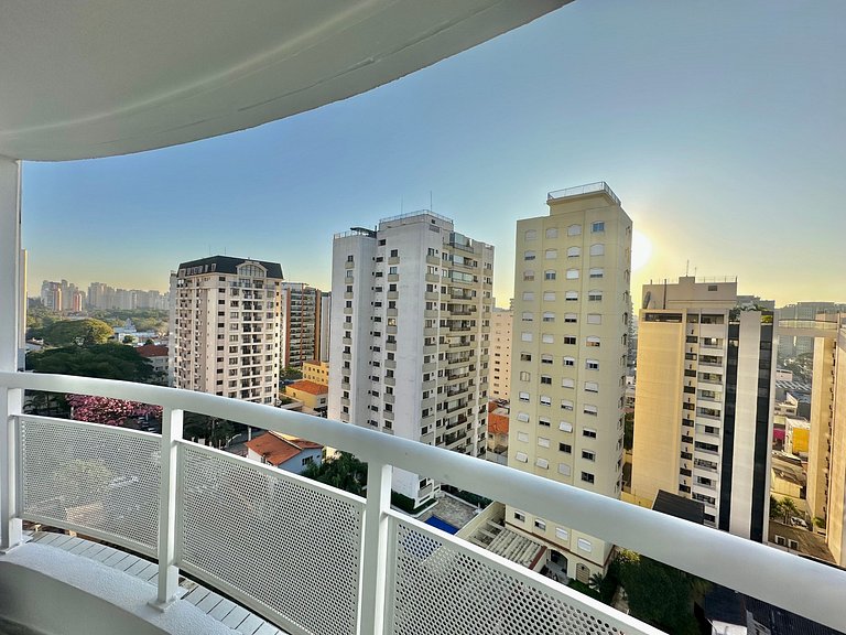 Flat Conforto Andar Alto c/ Varanda | The Palace