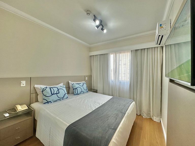 Flat Conforto Andar Alto c/ Varanda | The Palace