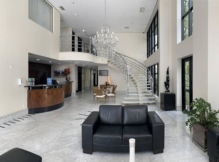 Flat Conforto Andar Alto c/ Varanda | The Palace