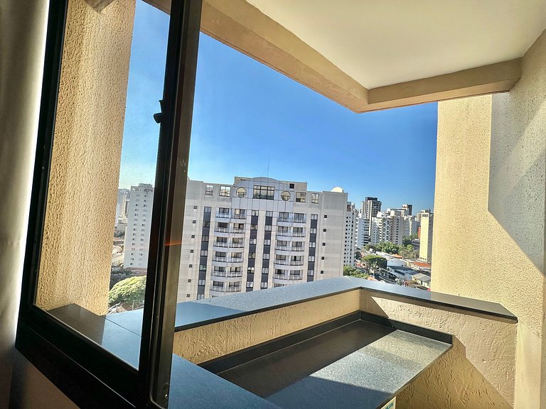 Studio c/ Sacada e 2 Ar-Cond. Vaga, 5min do Metrô
