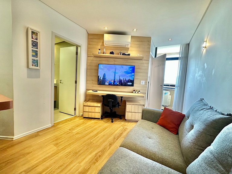 Studio c/ Sacada e 2 Ar-Cond. Vaga, 5min do Metrô