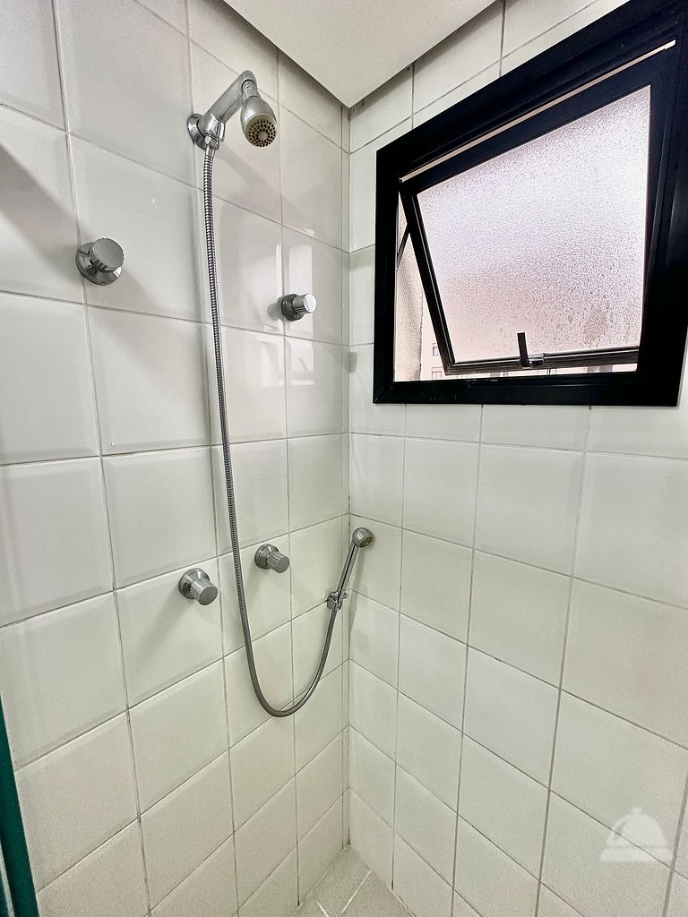 Flat Andar Alto c/ Varanda | The Palace Moema