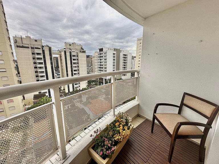 Flat Andar Alto c/ Varanda | The Palace Moema