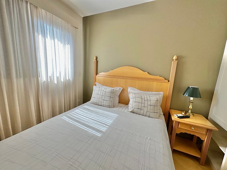 Apartamento com serviços em Moema