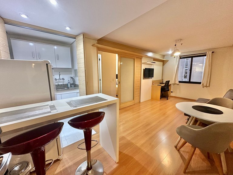 Flat Times Square Moema Jamaris 100 internet rápida - UH506