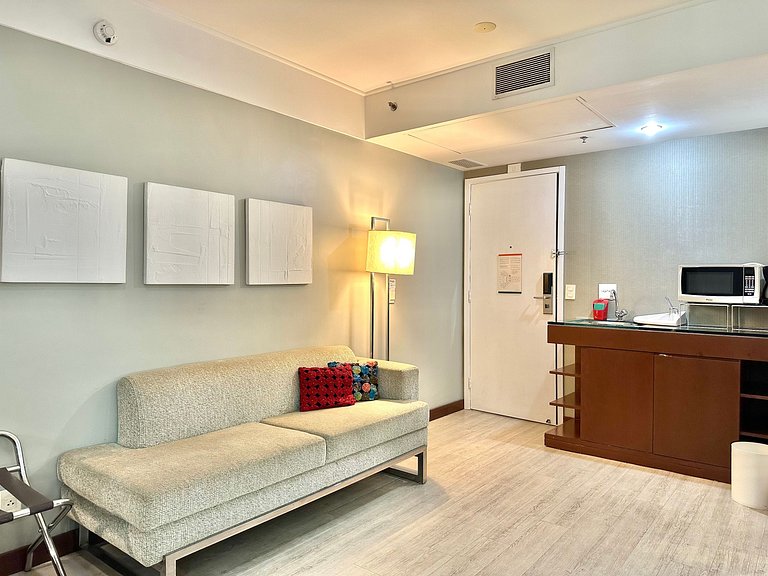 Flat International Av. Ibiraquera, 2534 ⭐⭐⭐⭐ UH815