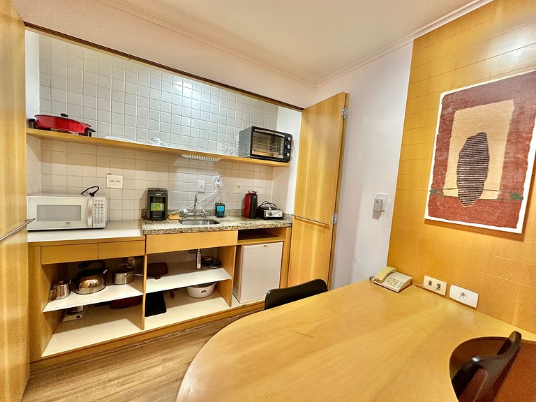 Flat Itaim Bibi Ibirapuera na Rua Tuim 18 - UH1205