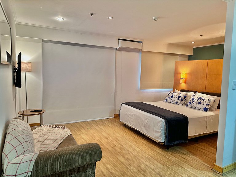 Flat Itaim Bibi Ibirapuera na Rua Tuim 18 - UH1205