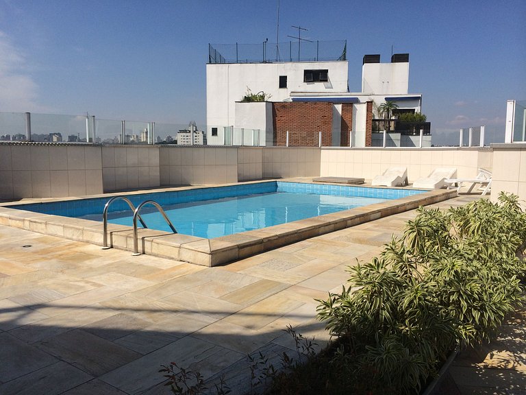 Studio Reformado ao lado Shopping Ibirapuera