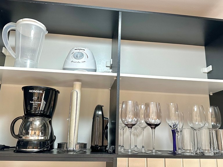 Flat luxo, Janela Antirruído, Garagem, serviços